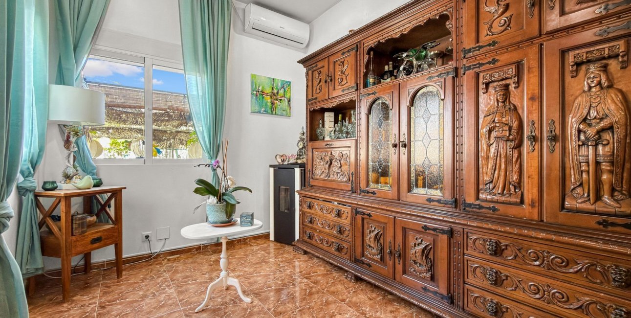 Resale - Villa -
Ciudad Quesada - Ciudad Quesada - Town