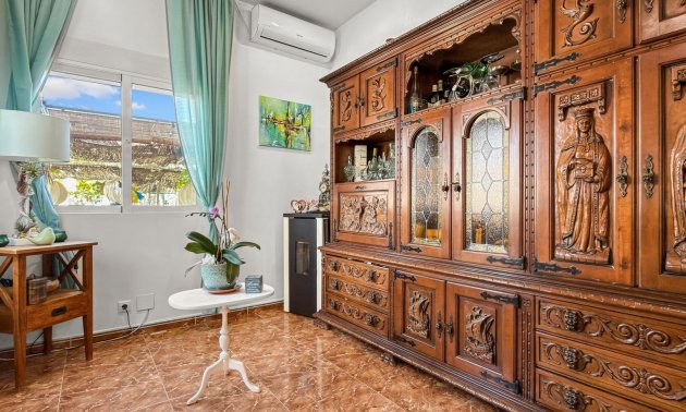 Resale - Villa -
Ciudad Quesada - Ciudad Quesada - Town