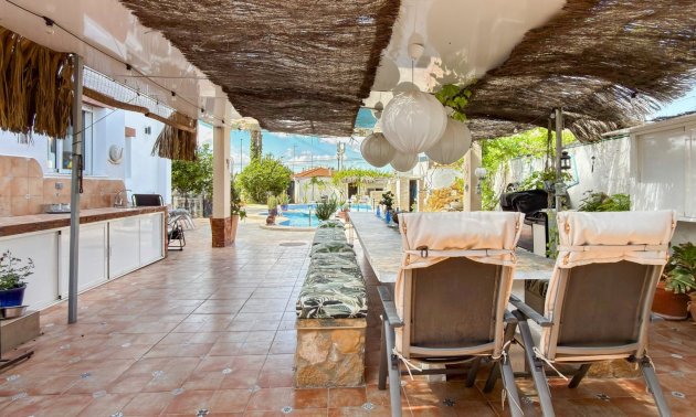 Resale - Villa -
Ciudad Quesada - Ciudad Quesada - Town