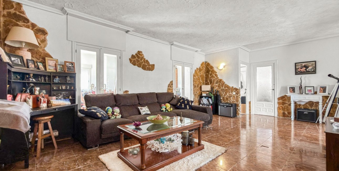 Resale - Villa -
Ciudad Quesada - Ciudad Quesada - Town