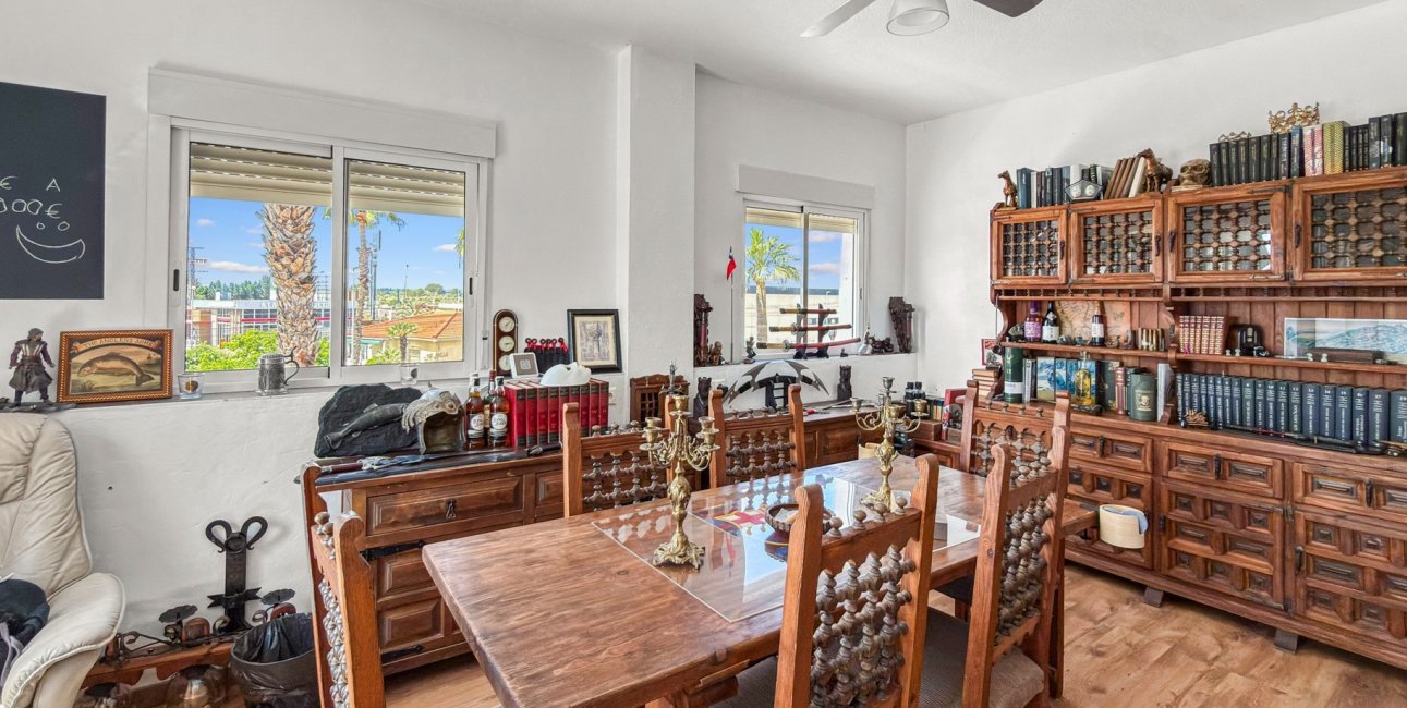 Resale - Villa -
Ciudad Quesada - Ciudad Quesada - Town