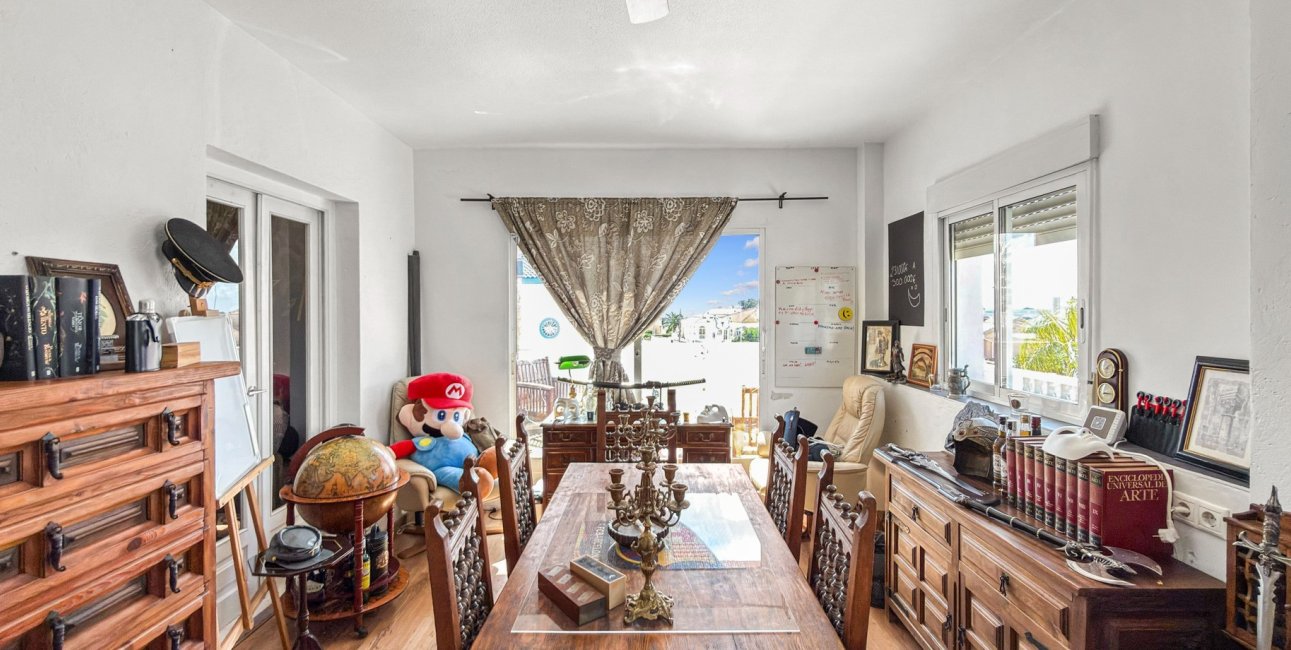 Resale - Villa -
Ciudad Quesada - Ciudad Quesada - Town