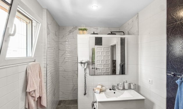 Resale - Villa -
Ciudad Quesada - Ciudad Quesada - Town