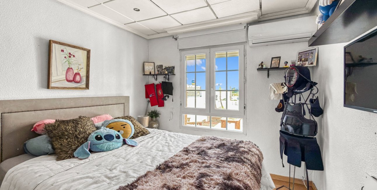 Resale - Villa -
Ciudad Quesada - Ciudad Quesada - Town