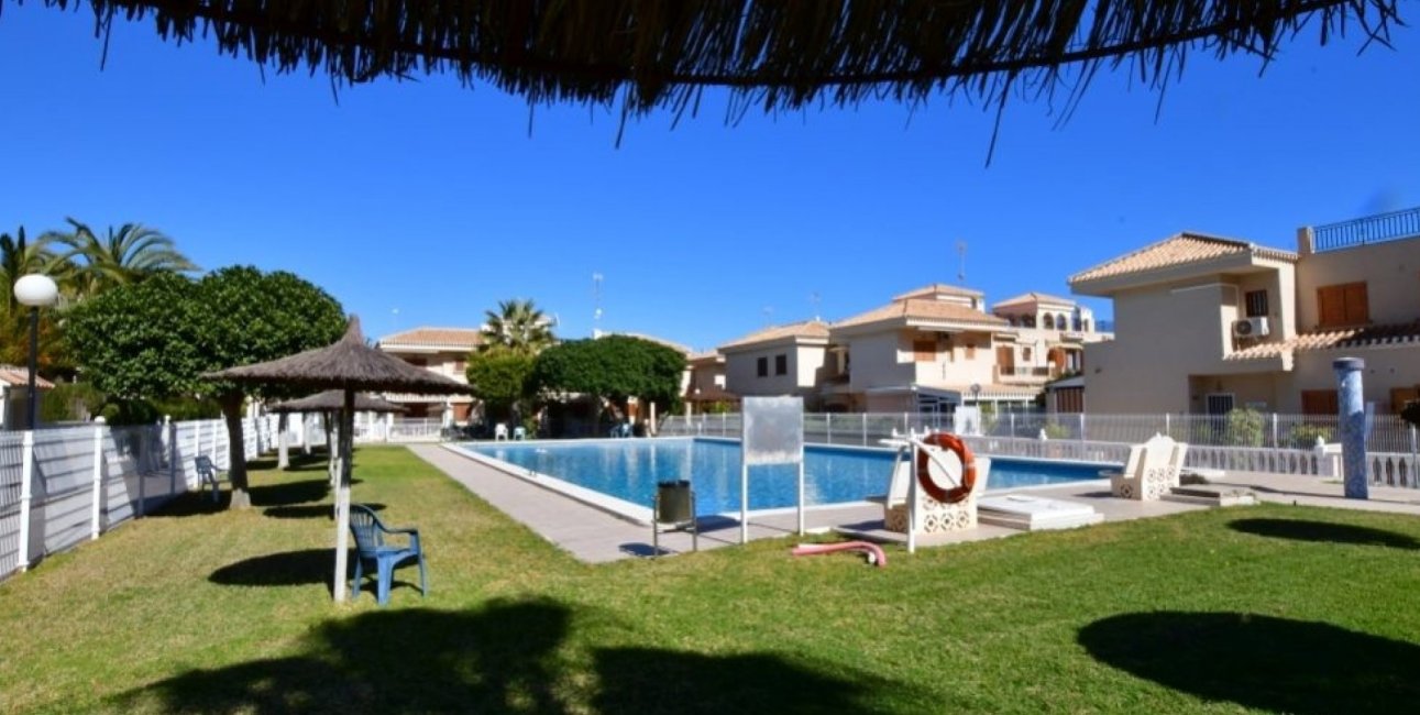 Resale - Apartment / flat -
Orihuela Costa - Playa Flamenca