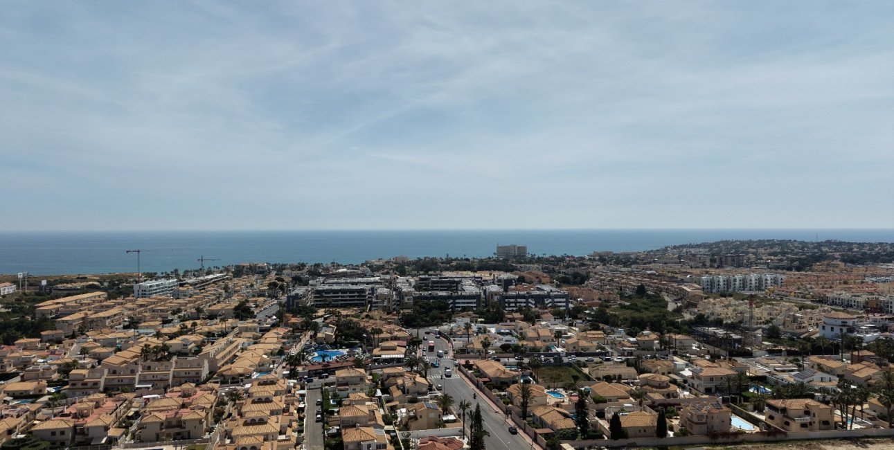 Resale - Townhouse -
Orihuela Costa - Playa Flamenca