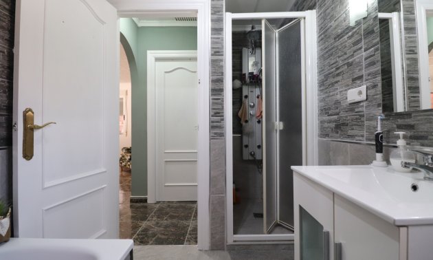 Rynek wtórny - Dom  -
Benferri - Benferri - Country