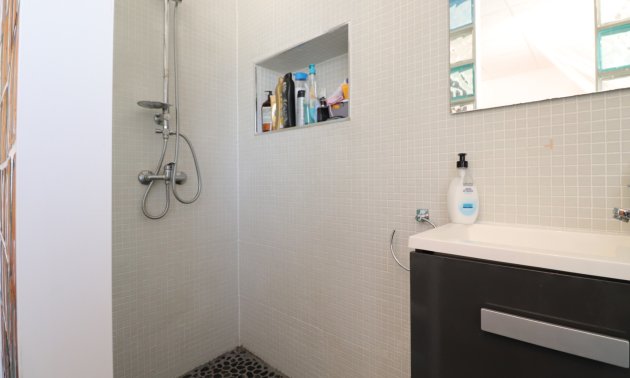 Rynek wtórny - Dom  -
Benferri - Benferri - Country