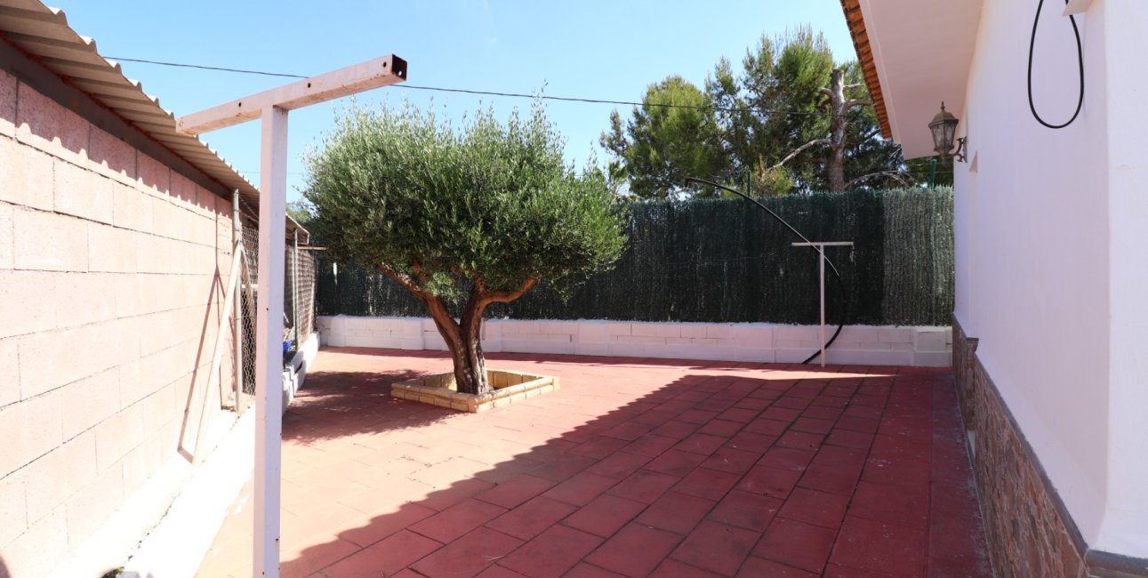 Rynek wtórny - Dom  -
Benferri - Benferri - Country