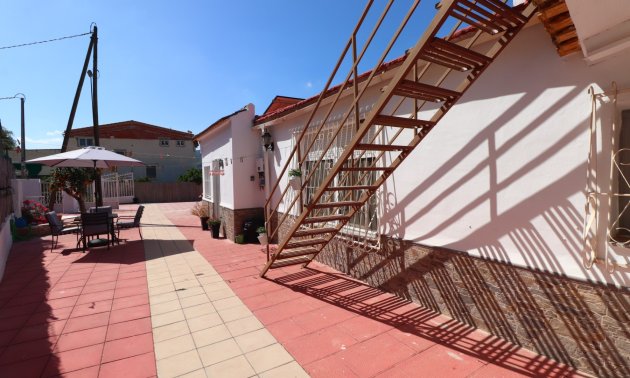 Rynek wtórny - Dom  -
Benferri - Benferri - Country