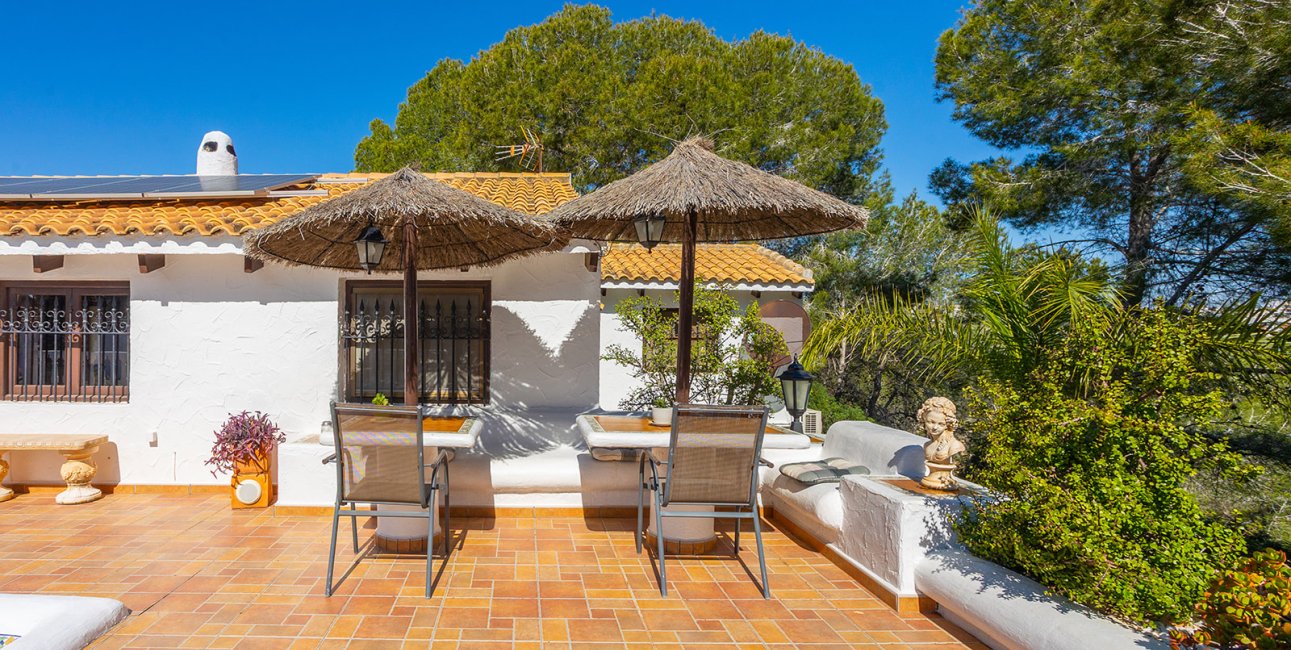 Resale - Villa -
Orihuela Costa - Villamartin