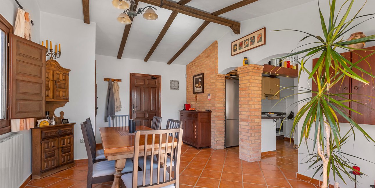 Resale - Villa -
Orihuela Costa - Villamartin