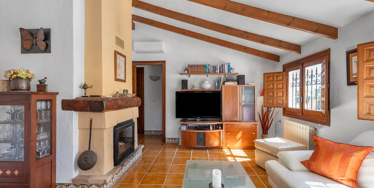 Resale - Villa -
Orihuela Costa - Villamartin