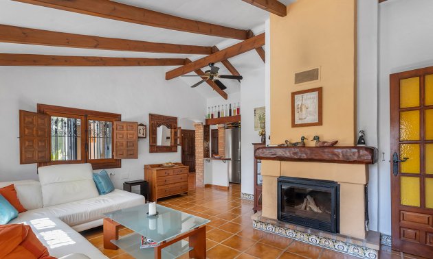 Resale - Villa -
Orihuela Costa - Villamartin