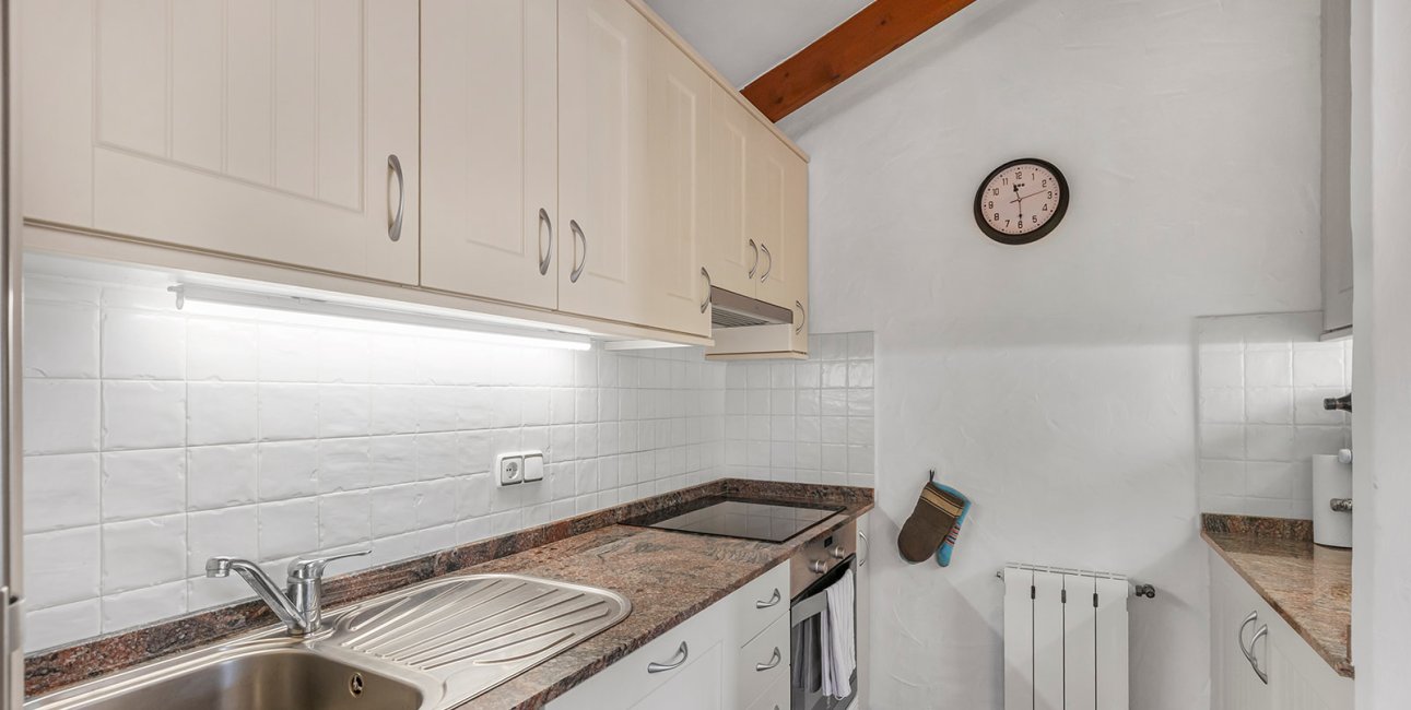 Resale - Villa -
Orihuela Costa - Villamartin
