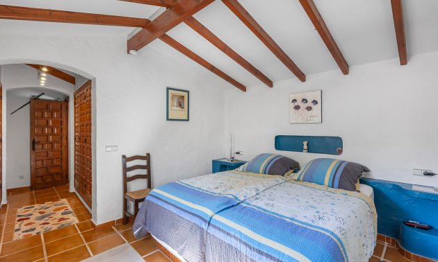 Resale - Villa -
Orihuela Costa - Villamartin