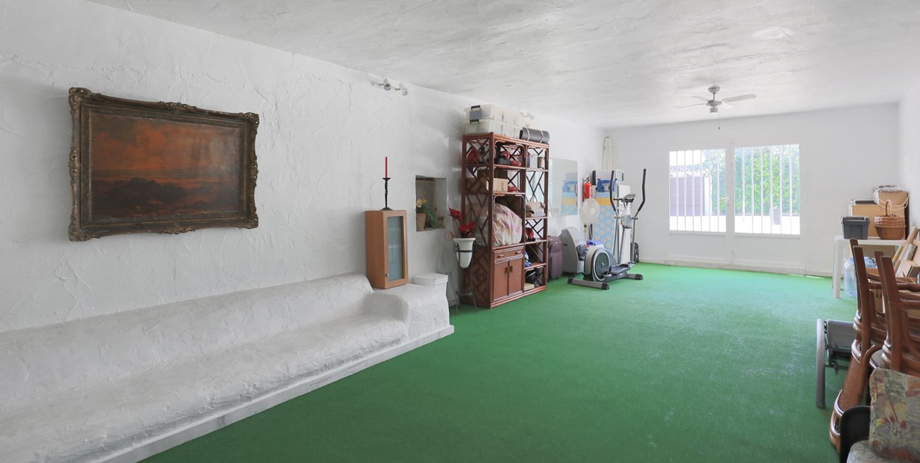 Resale - Villa -
Orihuela Costa - Villamartin