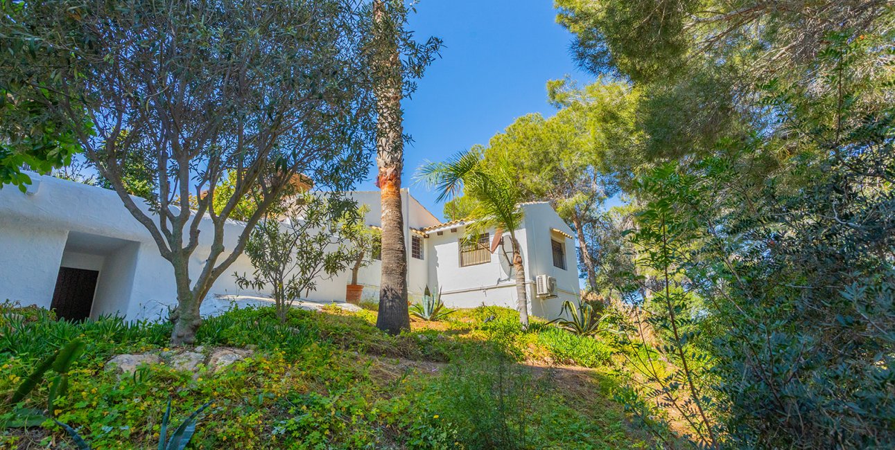 Resale - Villa -
Orihuela Costa - Villamartin