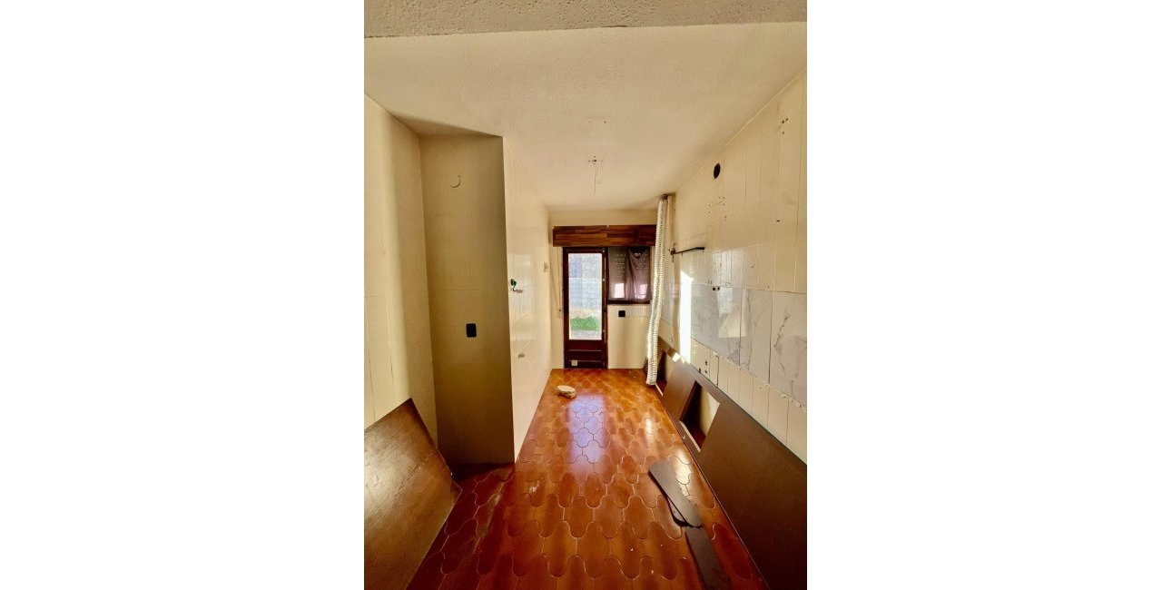 Resale - Villa -
Torrevieja - Aguas Nuevas