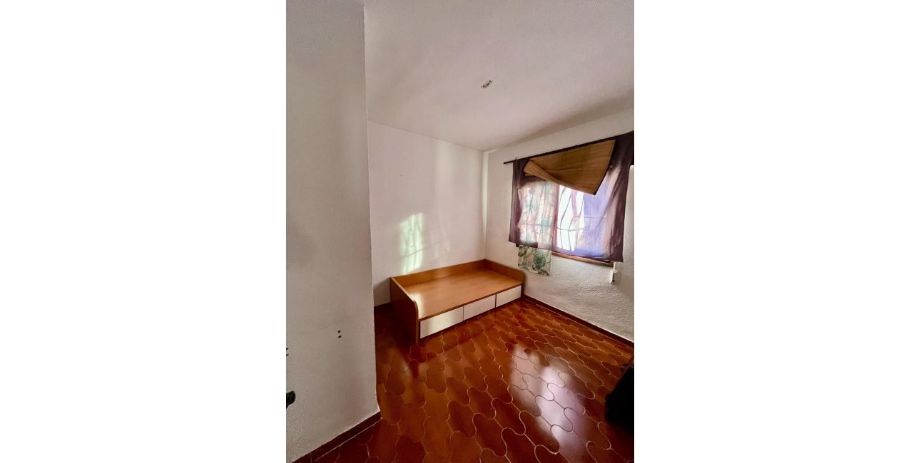 Resale - Villa -
Torrevieja - Aguas Nuevas