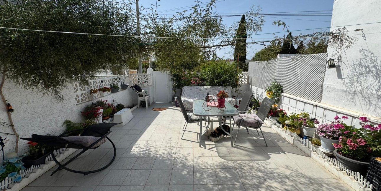 Resale - Bungalow -
Torrevieja - Torretas  - La Siesta - El Limonar