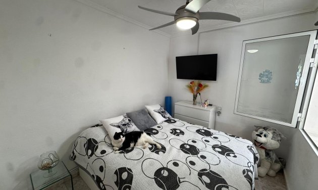 Resale - Bungalow -
Torrevieja - Torretas  - La Siesta - El Limonar