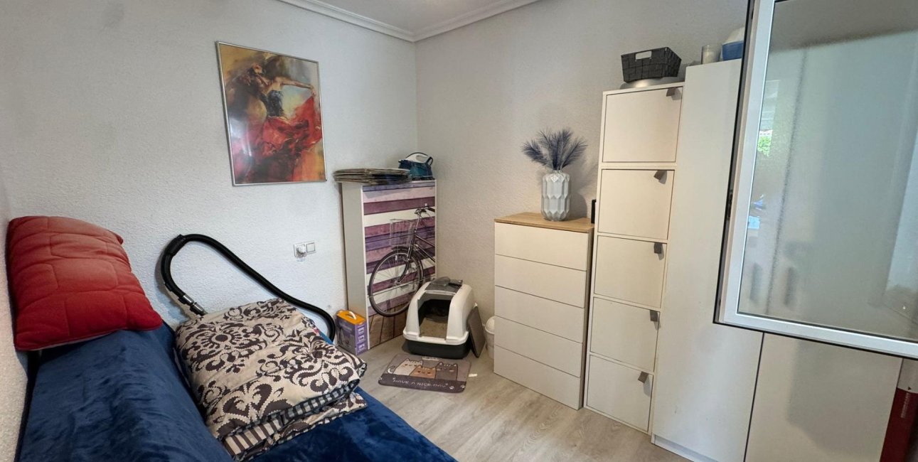 Rynek wtórny - Bungalowy -
Torrevieja - Torretas - La Siesta - El Limonar