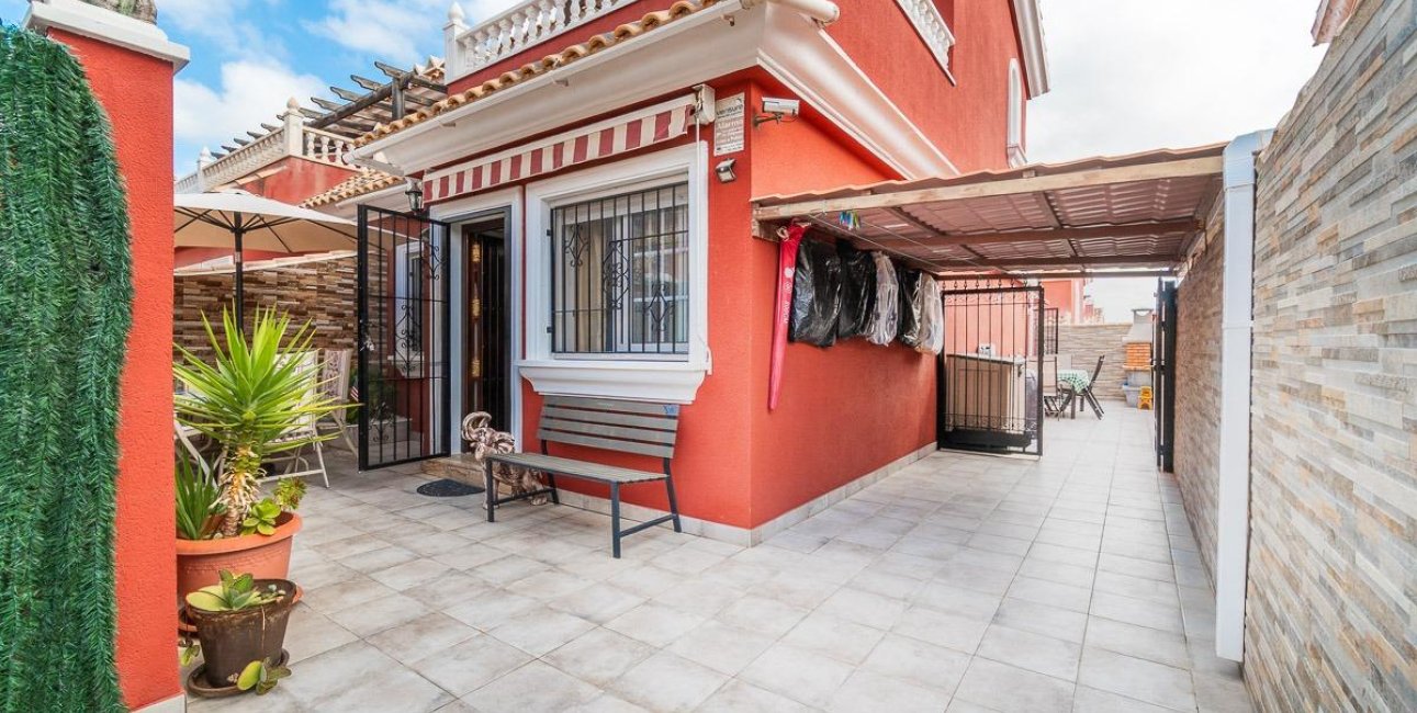 Rynek wtórny - Dom Szeregowy -
Orihuela Costa - PAU 8