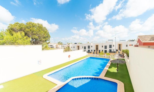 Rynek wtórny - Dom Szeregowy -
Orihuela Costa - PAU 8