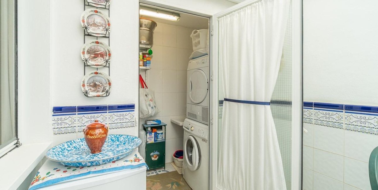 Rynek wtórny - Dom Szeregowy -
Orihuela Costa - PAU 8