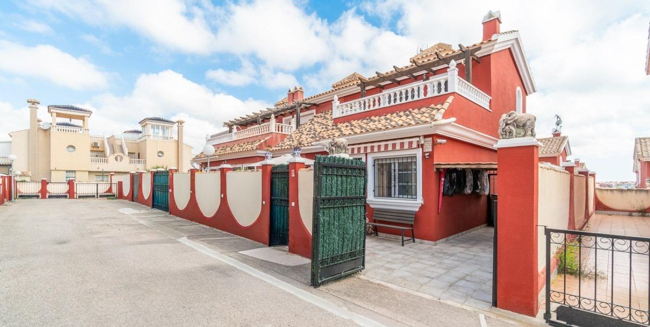 Rynek wtórny - Dom Szeregowy -
Orihuela Costa - PAU 8