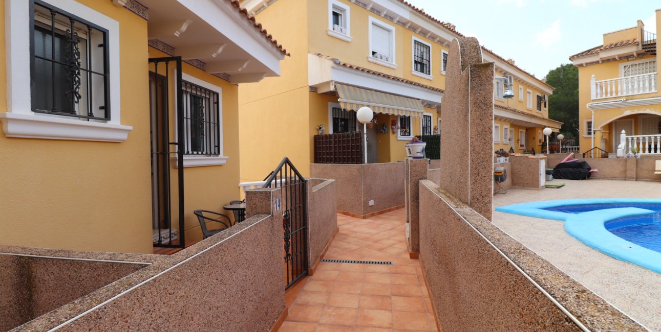 Reventa - Adosado -
Algorfa - La Finca Golf Resort
