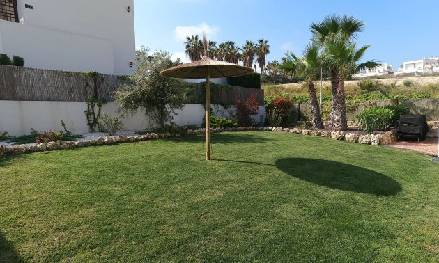Reventa - Apartamento / piso -
Algorfa - La Finca Golf Resort