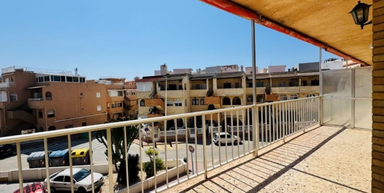 Resale - Apartment / flat -
Torrevieja - La Mata