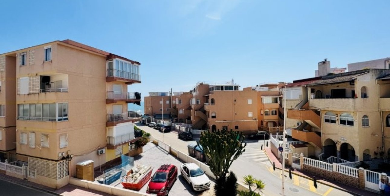 Resale - Apartment / flat -
Torrevieja - La Mata