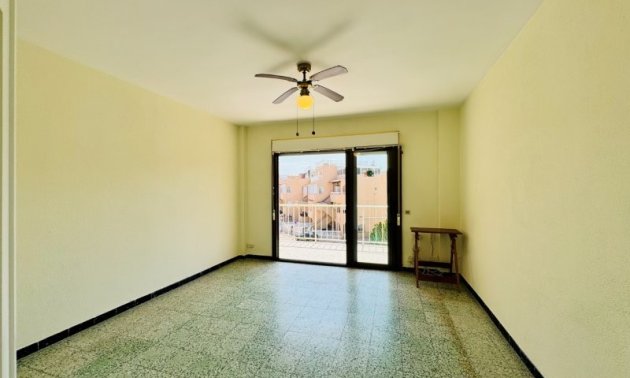 Resale - Apartment / flat -
Torrevieja - La Mata