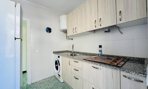 Resale - Apartment / flat -
Torrevieja - La Mata
