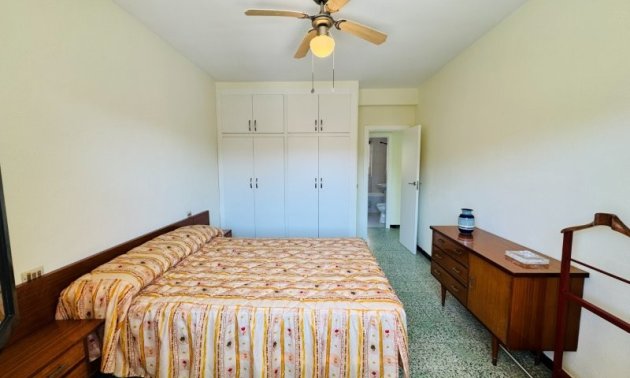 Resale - Apartment / flat -
Torrevieja - La Mata