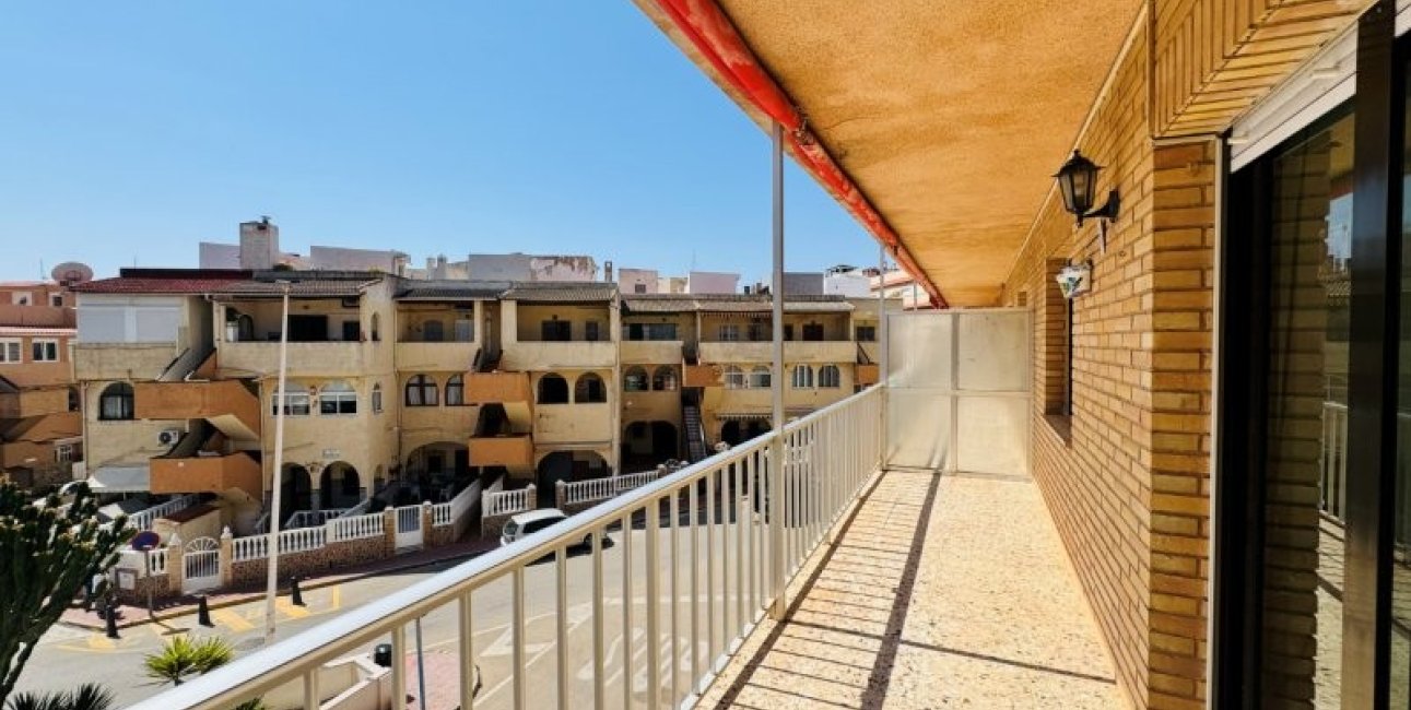 Resale - Apartment / flat -
Torrevieja - La Mata
