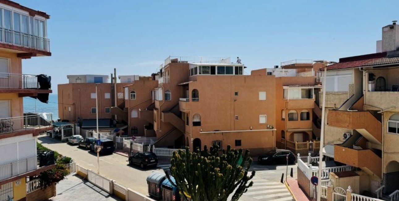 Resale - Apartment / flat -
Torrevieja - La Mata