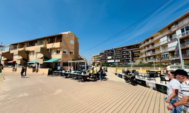 Resale - Apartment / flat -
Torrevieja - La Mata