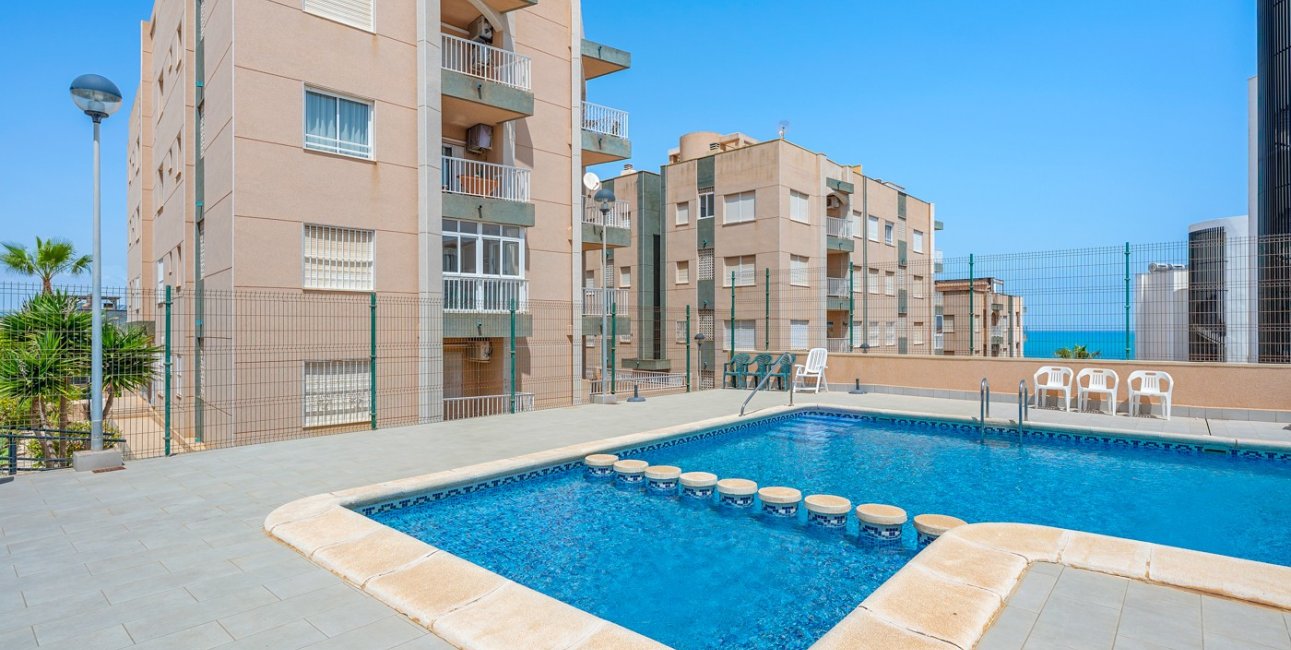Rynek wtórny - Mieszkanie  -
Torrevieja - La Mata