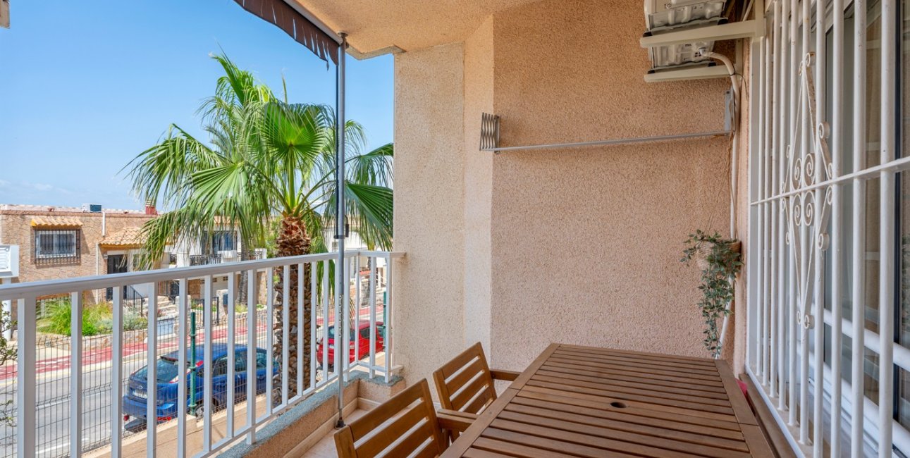 Rynek wtórny - Mieszkanie  -
Torrevieja - La Mata