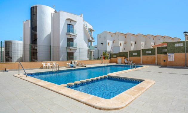Rynek wtórny - Mieszkanie  -
Torrevieja - La Mata