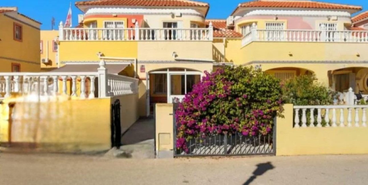 Rynek wtórny - Bungalow -
Orihuela Costa - Lomas de Cabo Roig