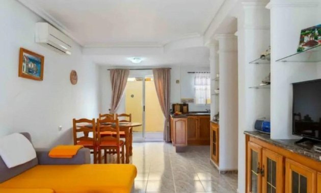 Rynek wtórny - Bungalow -
Orihuela Costa - Lomas de Cabo Roig