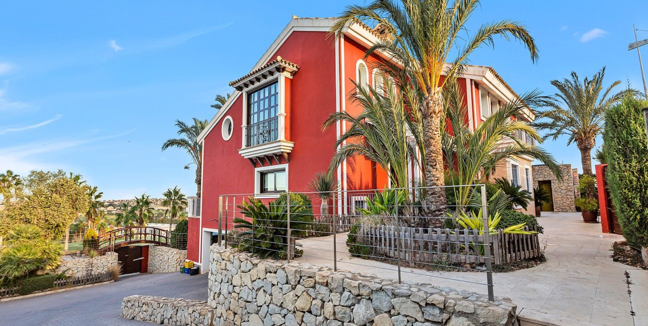 Resale - Villa -
Algorfa - La Finca Golf Resort
