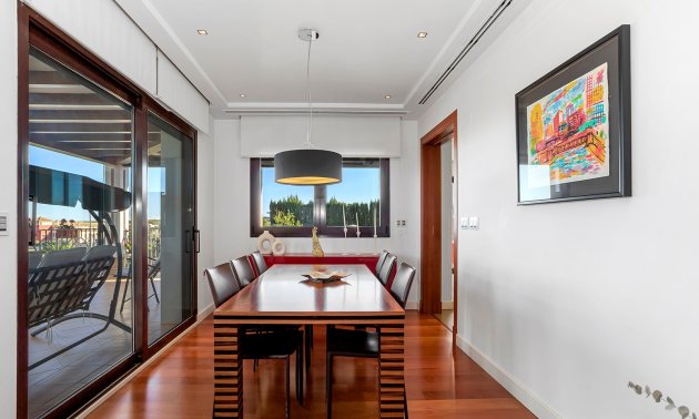 Resale - Villa -
Algorfa - La Finca Golf Resort