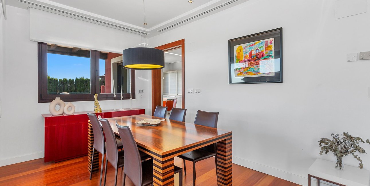 Resale - Villa -
Algorfa - La Finca Golf Resort