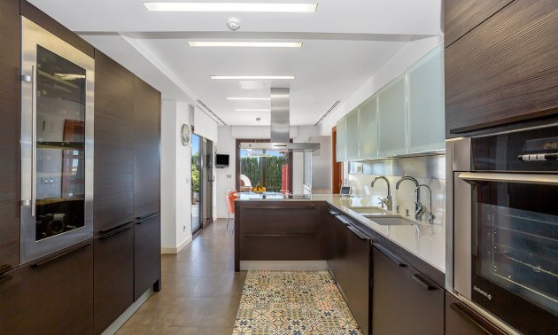 Resale - Villa -
Algorfa - La Finca Golf Resort